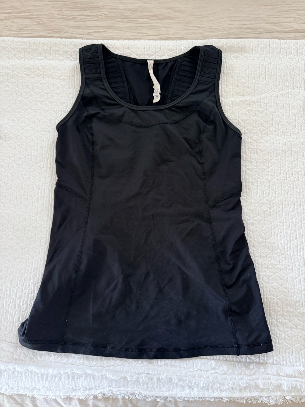 lululemon athletica Black Scoop-Neck Performance Tank
